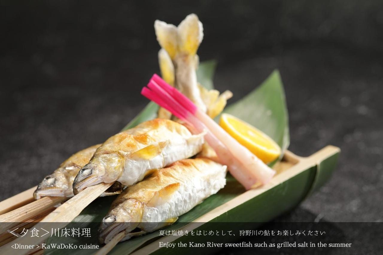 Tatsuta Ryokan Izu  Eksteriør billede
