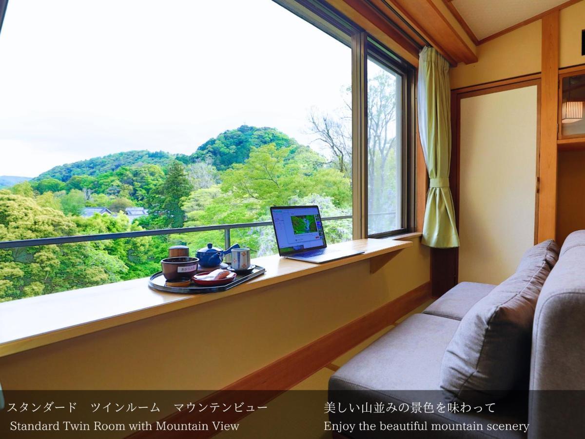 Tatsuta Ryokan Izu  Eksteriør billede